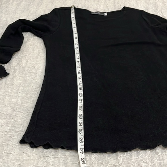 Travel Elegance Long Sleeve Black Top.
Size Large - Picture 10 of 15
